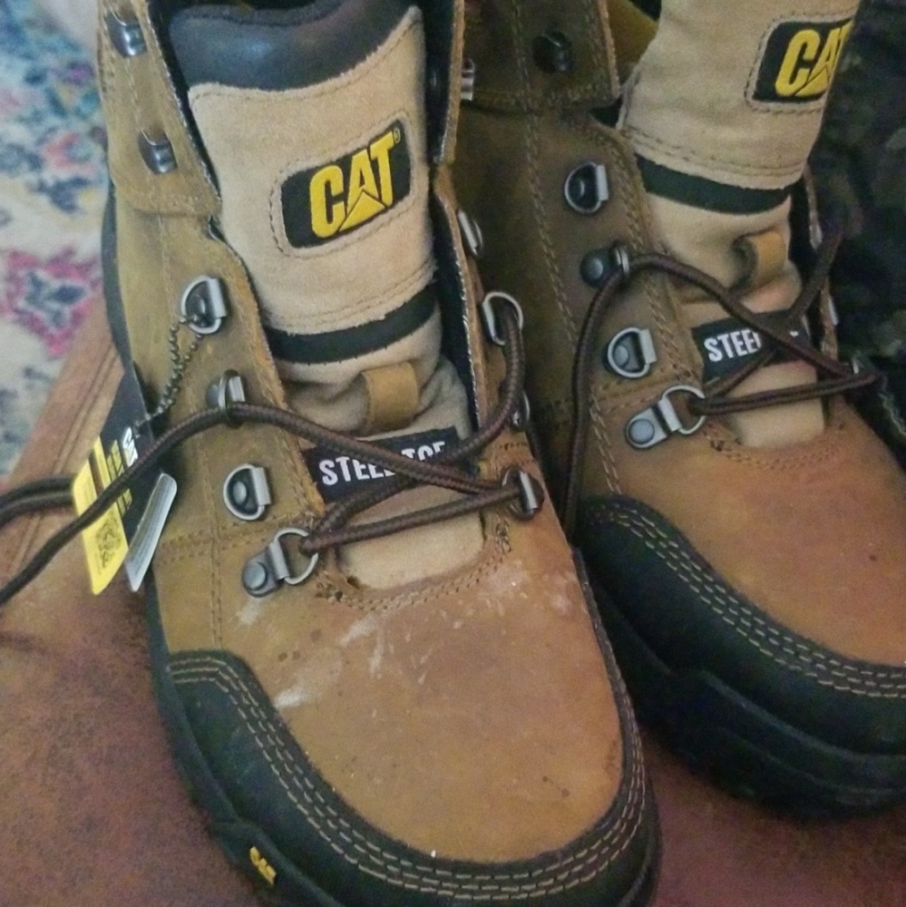 CAT BOOTS
